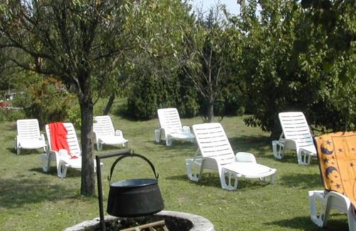 Balatongyorok House | Charming building in beautiful Balatongyörök with WiFi, AC