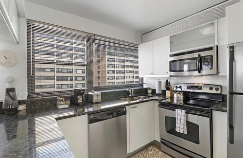 Indian Village Apartment | Spacious & Modern 2BR Apartment