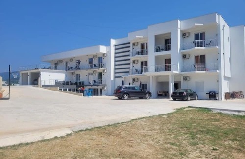 Gjerana Apartment | 1-bedroom apartment with terrace - Apartments Subashi room 102