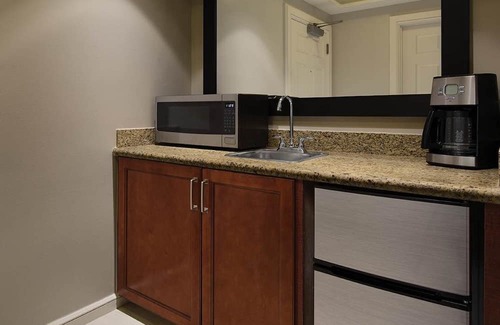 Central Beach Condo | Marriott's BeachPlace Towers | Studio Villa