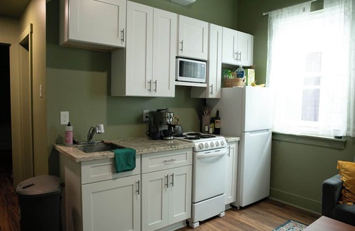 Fairgrounds Apartment | Charming 1-bedroom Oasis by City Park & Jazz Fest