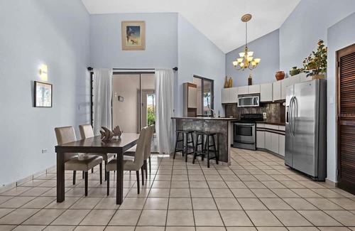 Humacao Apartment | FANTASTIC 2 bed/2 Bath in Beautiful PALMAS DEL MAR overlooking Golf Course