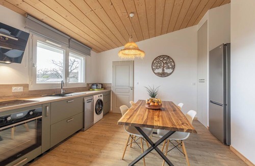 Salazac House | Comfortable nature gîte with swimming pool, ideal for 2 people, pet-friendly