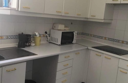 Carabanchel Apartment | Large Flat Downtown Madrid 2