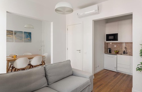 Santo Amaro Apartment | Lisbon Living Alcântara – Modern 2BR Flat