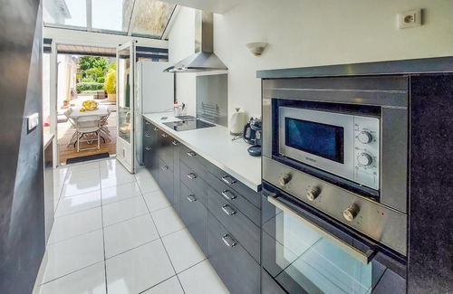 Paimboeuf House | 4 bedroom awesome home in Paimboeuf
