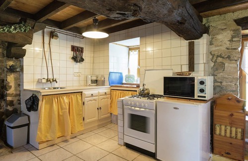 Gouvets House | Holiday home and mobile home with spacious garden