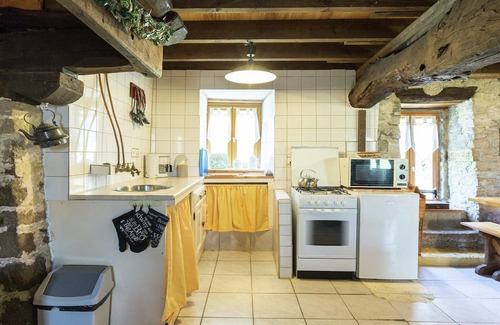 Gouvets House | Holiday home and mobile home with spacious garden