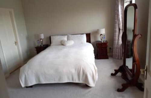 Glin Bed & Breakfast | Clonoughter Heights