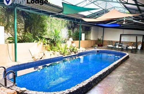 Seputeh Villa | Luxury Vintage Villa KL by AnyLodge