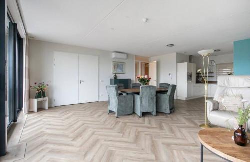 Almere Buiten Apartment | City Garden Appartement - City View