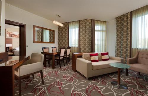 Molzhaninovsky District Hotel | Sheraton Moscow Sheremetyevo Airport Hotel