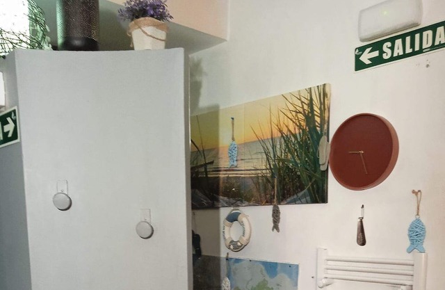 Los Lobos. Loft con Propia Ducha y Water,minicocina y Frigorifico,minicomedor