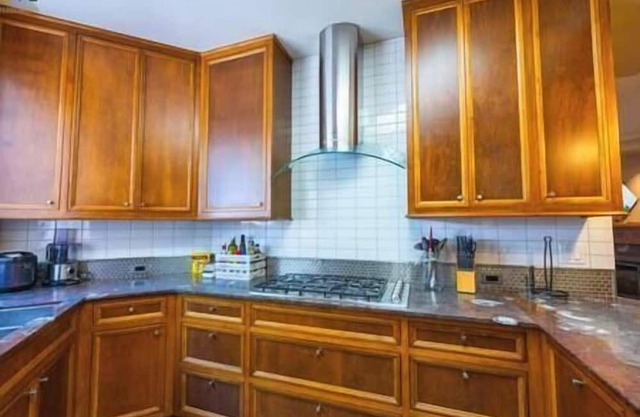 Historic Elegance Charm in Central Magnolia