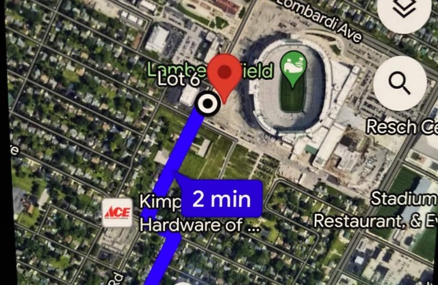 Driveway 3 Blocks from Lambeau Field: RV Friendly for NFL Draft