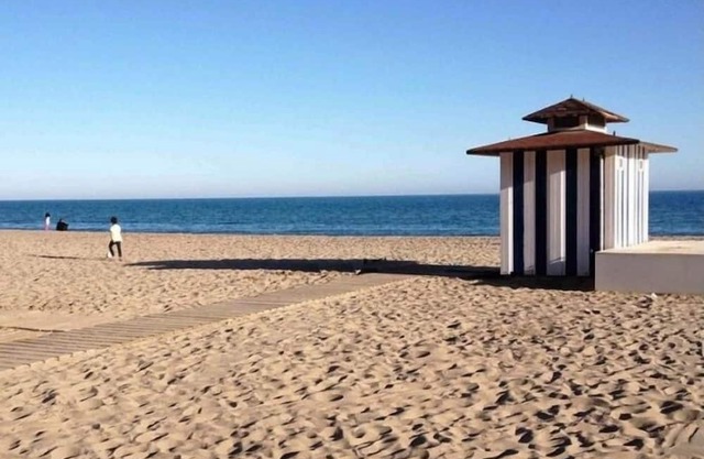 Roca Romana - Xeckin Holidays