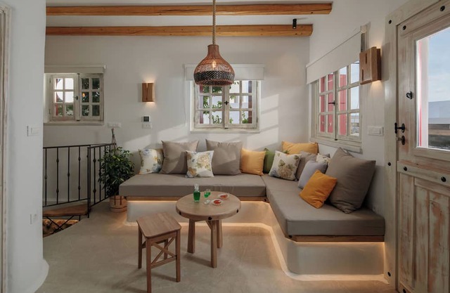Art Rustic Countryside Home
