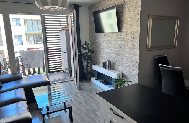 Bel Appartement Dans une Résidence Récente et Sécurisée