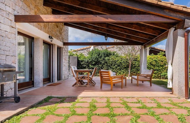 Holiday Home 'Villa Stella Cala Sinzias' with Private Terrace, Wi-Fi and Air Conditioning