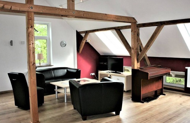 Stiekelstack Modern retreat