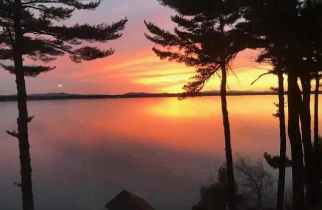 Gorgeous Sebago Lake with boathouse