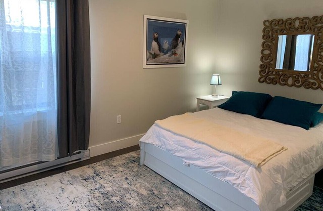 Beautiful, spacious one bedroom suites in downtown Bar Harbor, Maine.