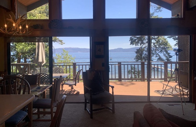 Panoramic Views, Pier, Bouy and Wonderful Location on the Westshore!