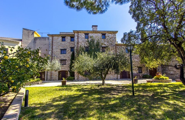 Timeless Elegance near Barcelona, 14 min to beach