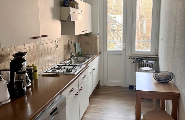 Bel Appartement, Très Bien Situé, Avec Balcon. 2p