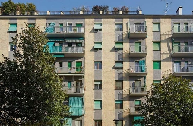 Apartment in Milan with 2 bedrooms sleeps 4