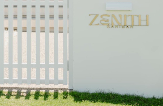 Zenith Kahibah luxury Coastal stay