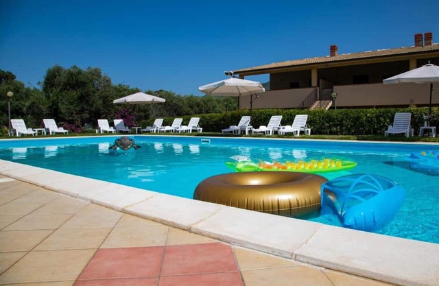 Apartment "Costa Tirrena 1" with Sea View & Shared Pool