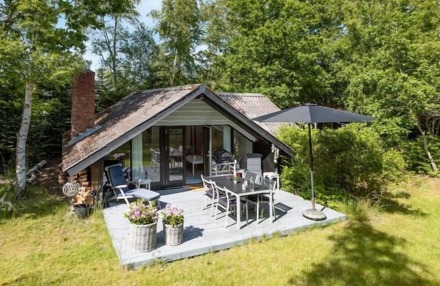 "Alika" - 200m to the inlet by Interhome