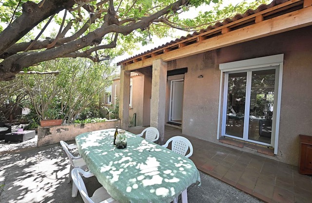 Family home ideally located between Aix-en-Provence and Marseille