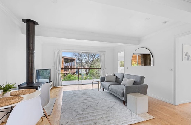 Serene 2BR Retreat in Goughs Bay Lake Eildon