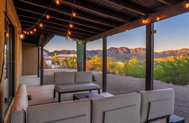 360° Mtn Views Fireplace Patio Bird Watching