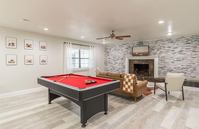Entire Home w/Air Hockey and Firepit