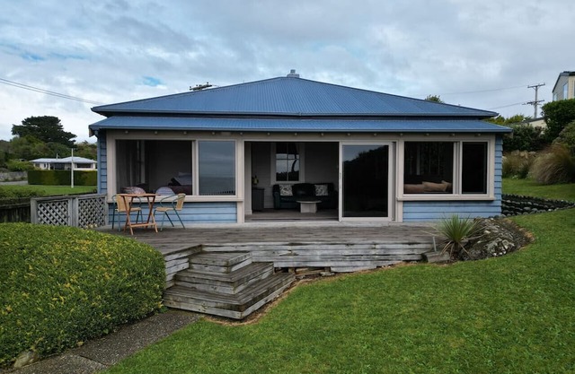 Justavacation Beachfront Bach