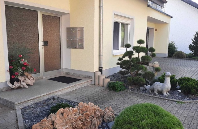 Modern vacation apartment in a quiet suburban location