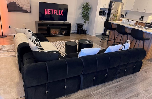 La Suite Tapis Noire, 15mn to downtown Ottawa