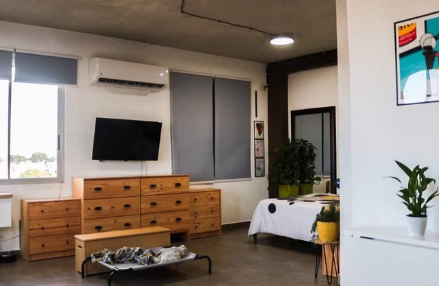 The Alexa tiny apartment city view for 3 guests