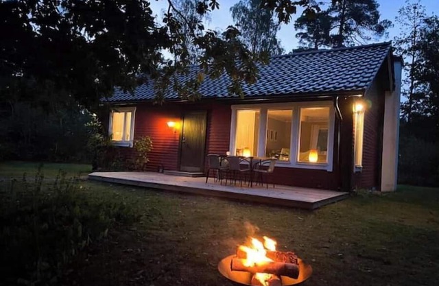 Vittsjö Lakeside Retreat & Firepit
