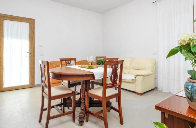 Welcoming house with AC in charming Telti