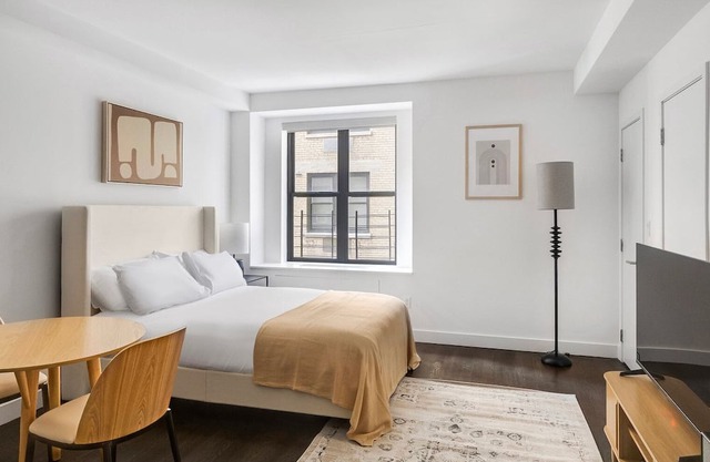 Blueground | Upper West Side, pool, nr Central Park