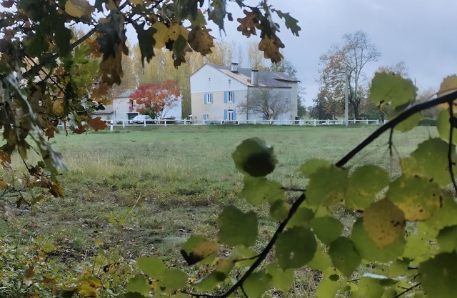 Bed and Breakfast 'Chambre D'hôtes De La Hulotte' with Shared Pool, Wi-Fi and Air Conditioning