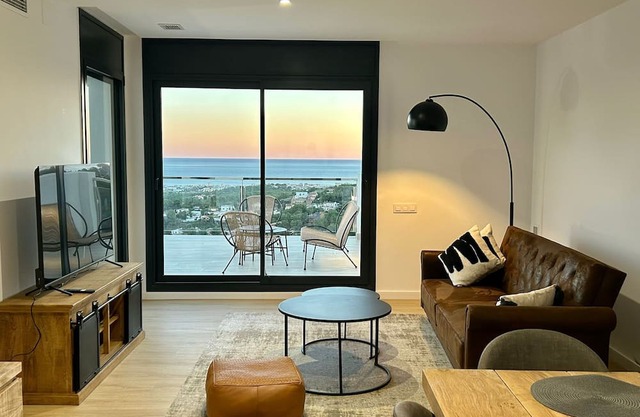 Villa Edelweiss Contemporary Elegance Private Pool Incredible Ocean Views