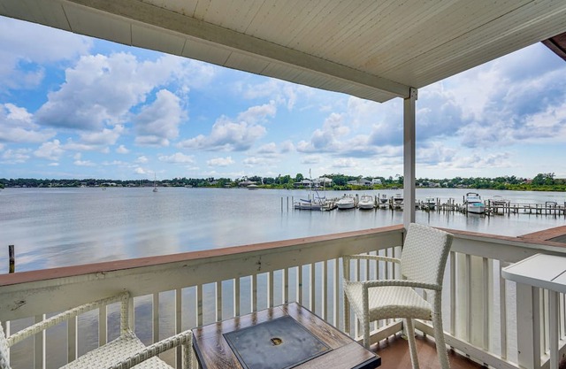 Panama City Condo w/Dolphin Views & Marina Access