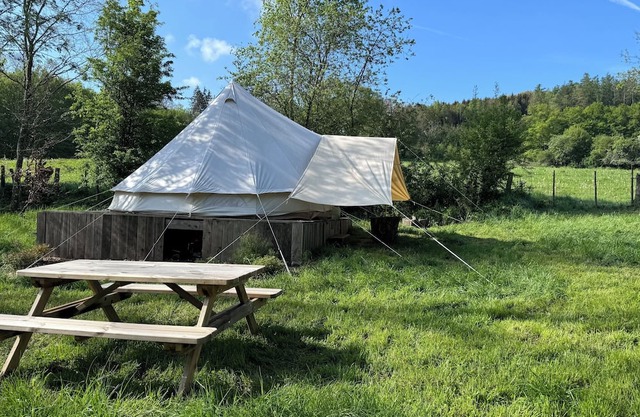 A comfortable bivouac in the heart of nature. The perfect stopover for hikers.