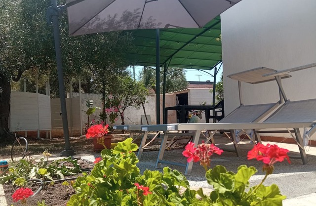 Charming 2-bedroom cottage in enchanting Puglia with AC, WiFi