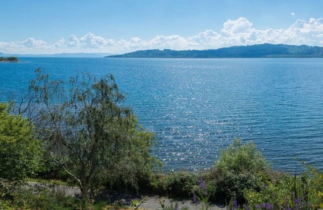 Broomfields by the Lake | Historic 3BR Lodge w/Views & Timeless Charm